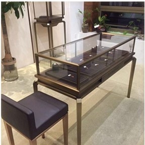 重庆饰品展柜定制
